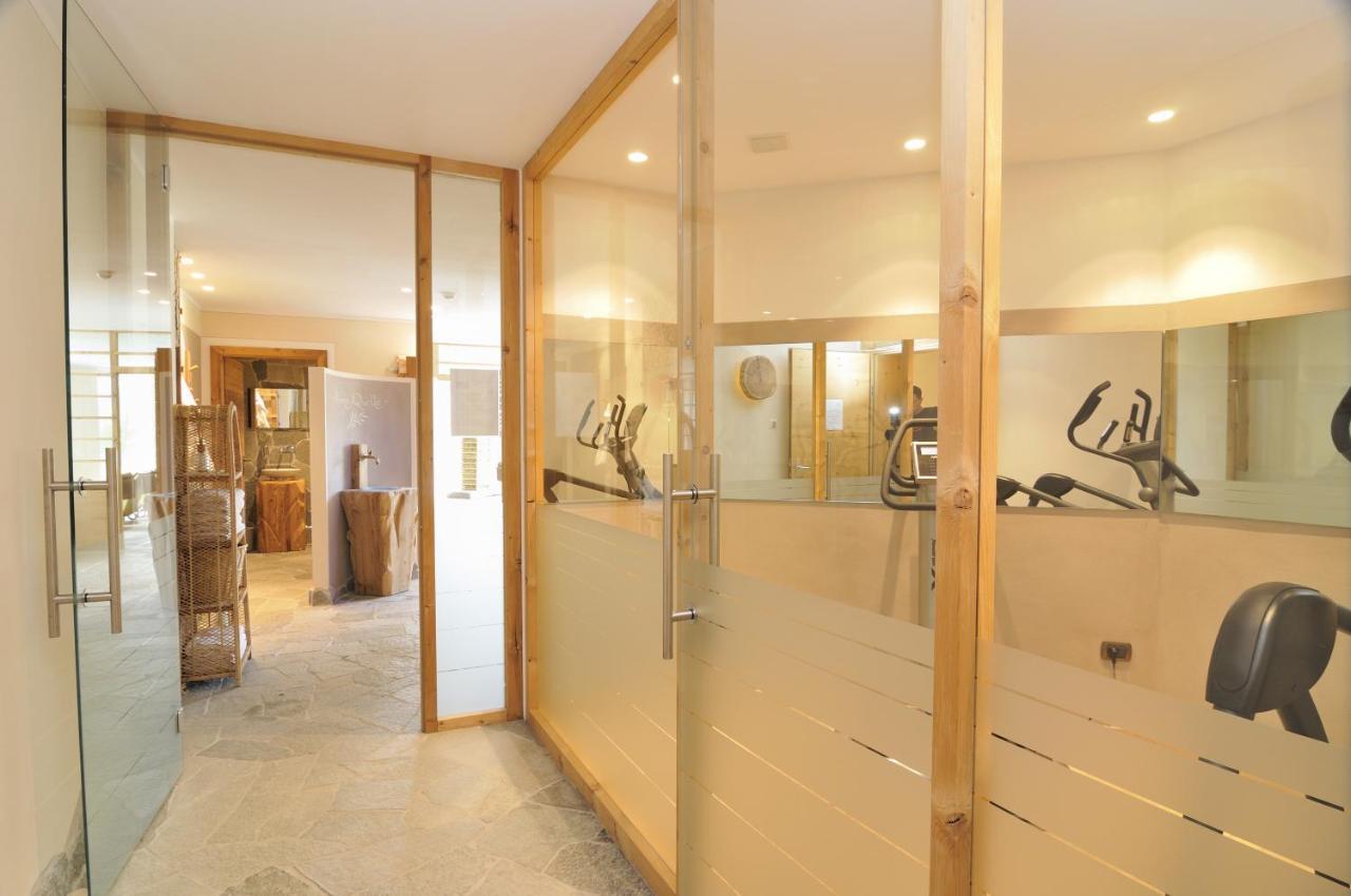 Hotel Chalet Dlaces Селва ди Вал Гардена Екстериор снимка
