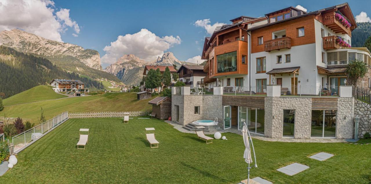 Hotel Chalet Dlaces Селва ди Вал Гардена Екстериор снимка